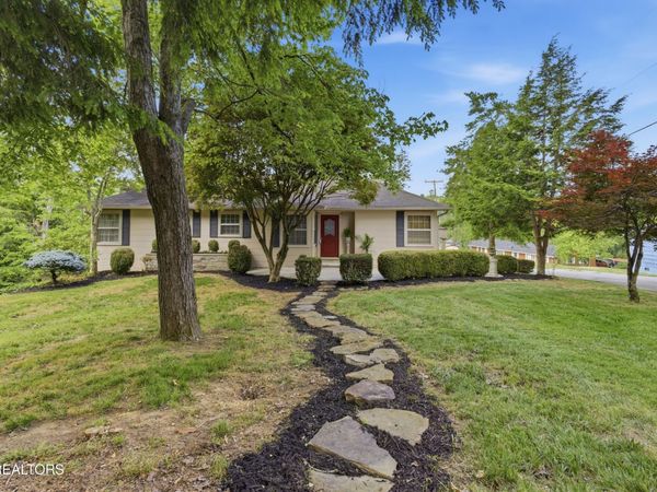 617 Mill St , Kingston, TN 37763