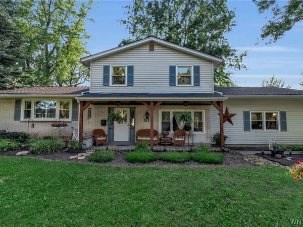 31 Reed St , Lockport, NY 14094