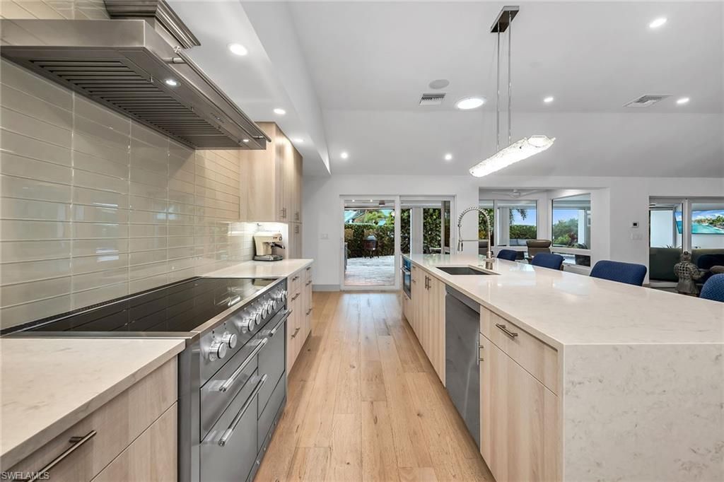5215 Seashell Ave, Naples, FL 34103 Photo