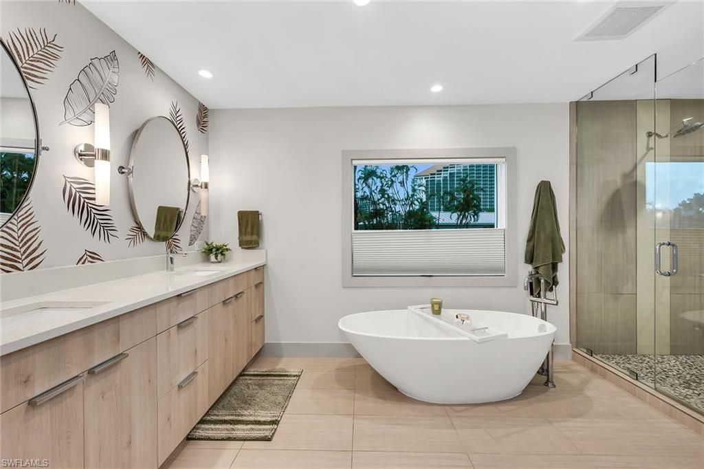 5215 Seashell Ave, Naples, FL 34103 Photo