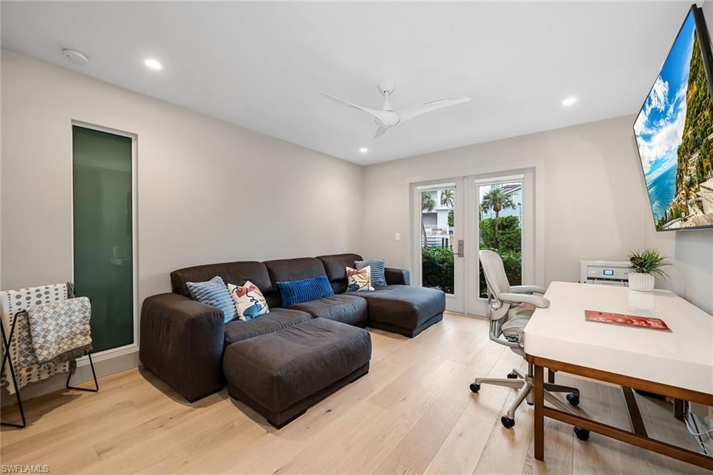 5215 Seashell Ave, Naples, FL 34103 Photo