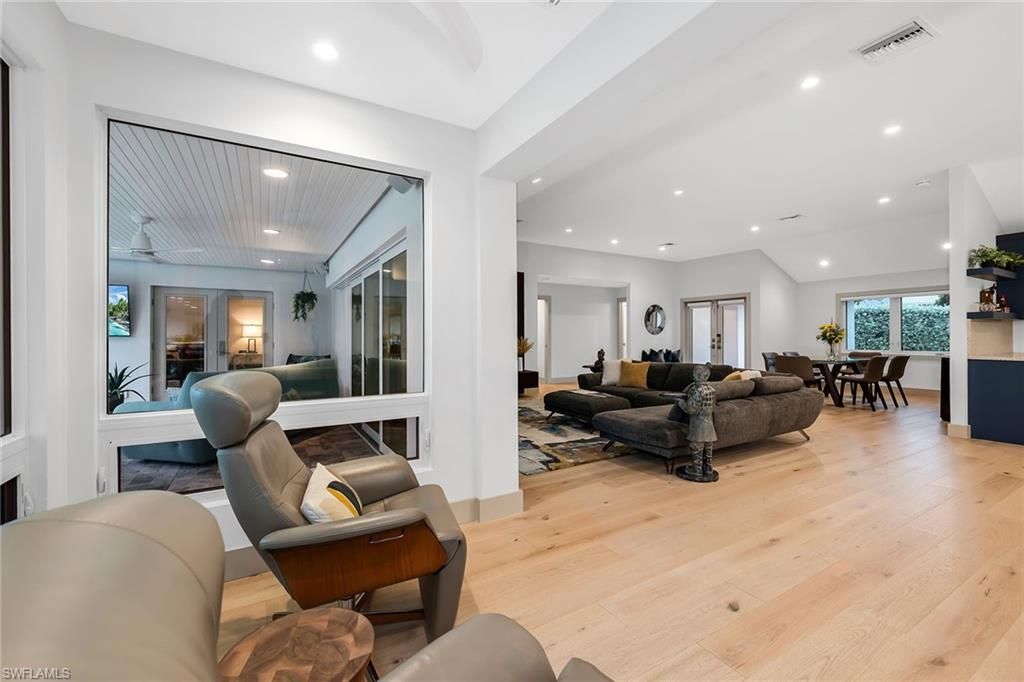 5215 Seashell Ave, Naples, FL 34103 Photo