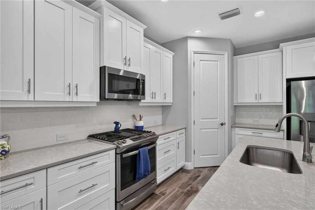 2183 Marquesa Cir , Naples, FL 34112 Photo