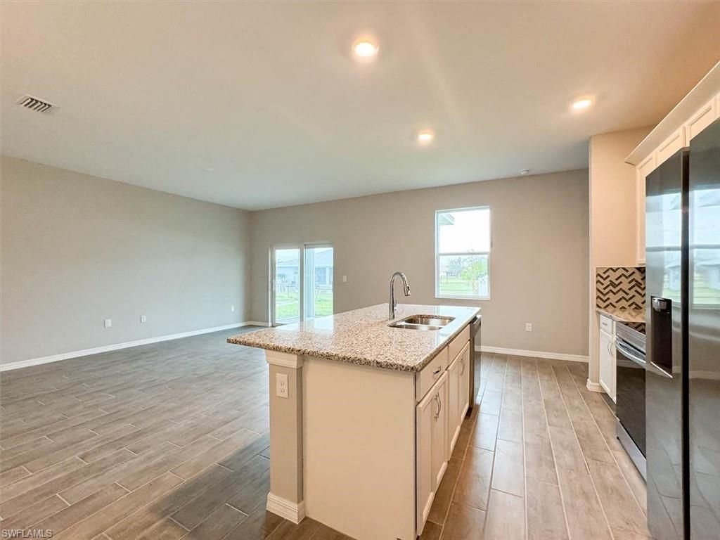 512 NW 25th Ave , Cape Coral, FL 33993 Photo