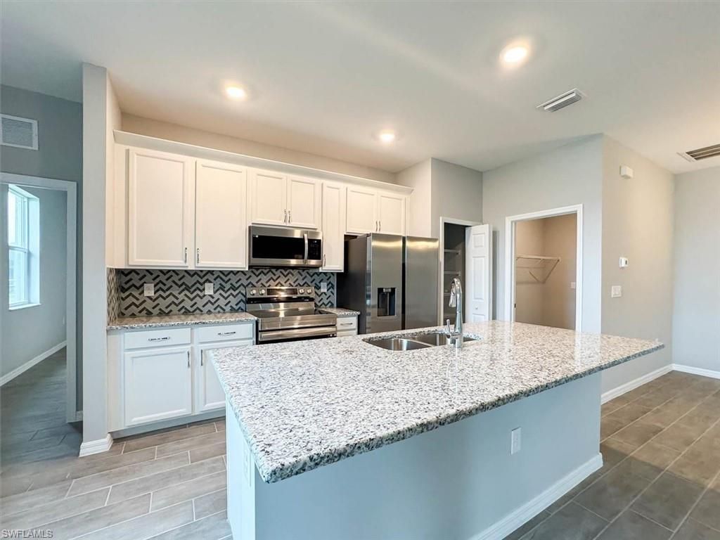 512 NW 25th Ave , Cape Coral, FL 33993 Photo