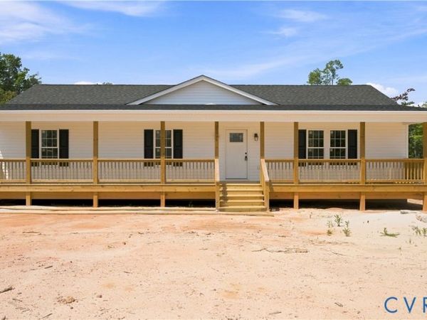 104 Abrams Road, Farmville, VA 23901