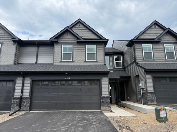 10549 Harbor Lane N, Maple Grove, MN 55369
