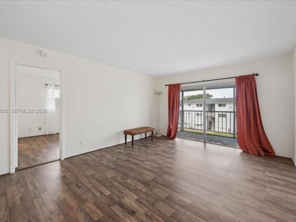 1200 Hillcrest Ct , Unit 315, Hollywood, FL 33021
