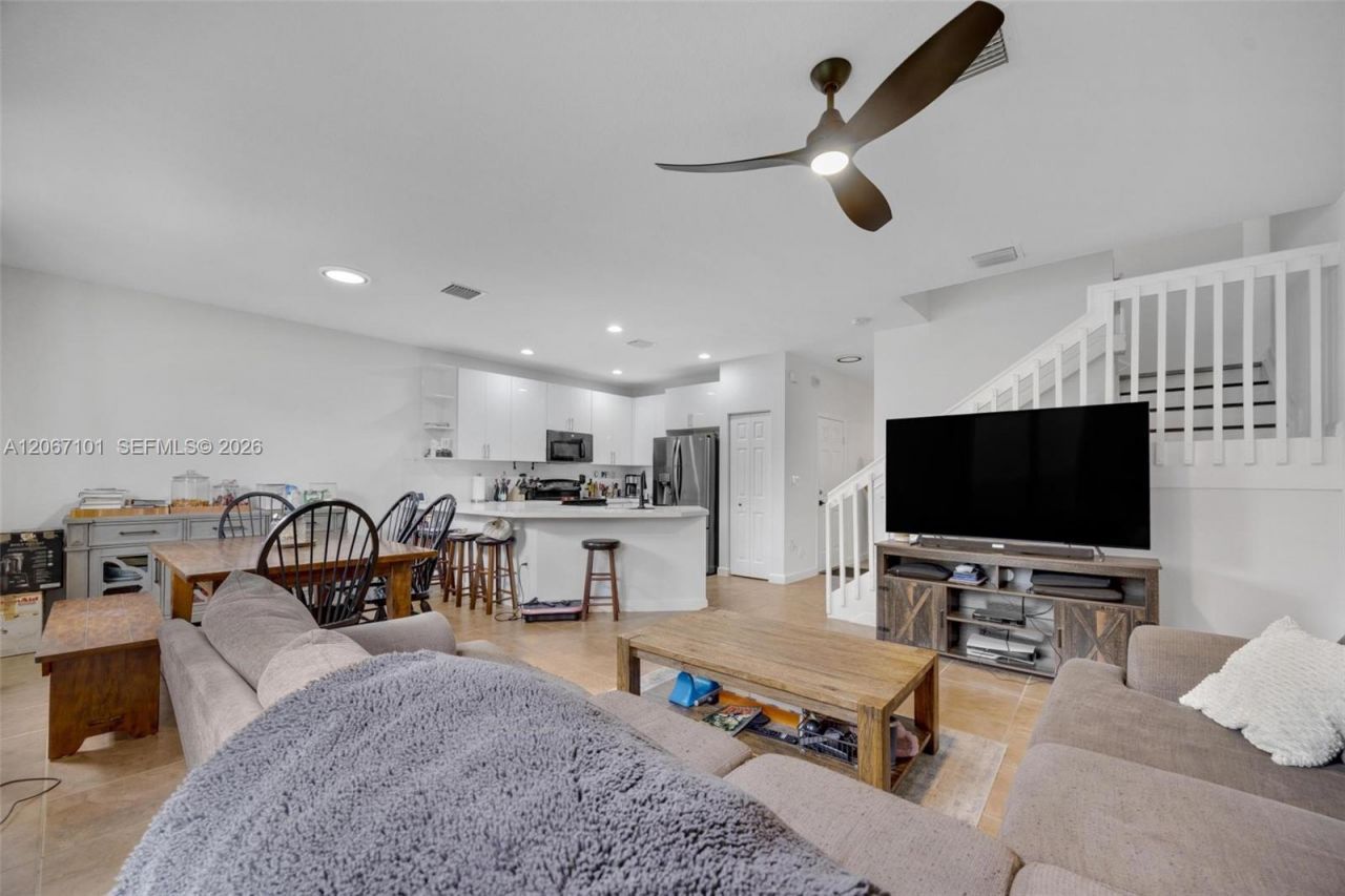 11324 SW 233rd St , Homestead, FL 33032 Photo