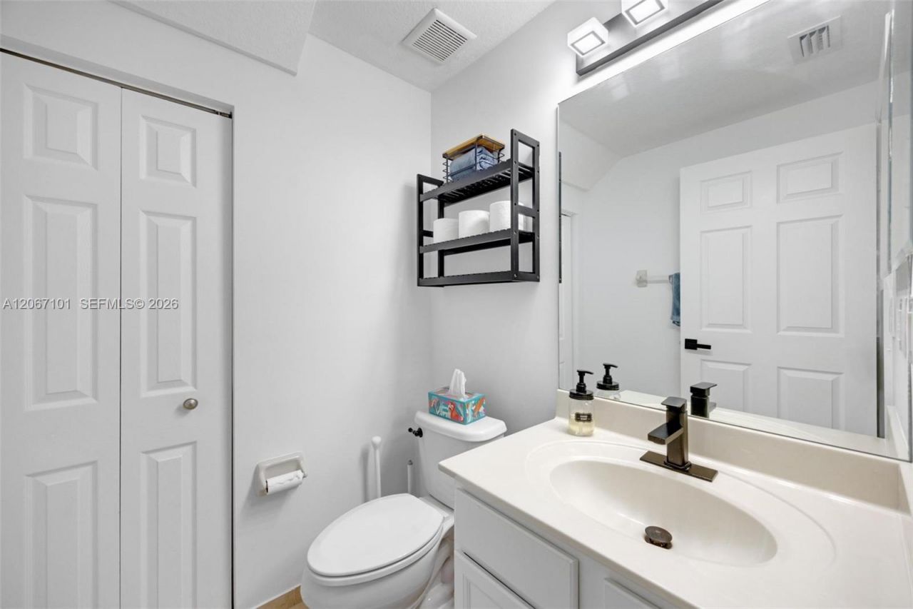 11324 SW 233rd St , Homestead, FL 33032 Photo