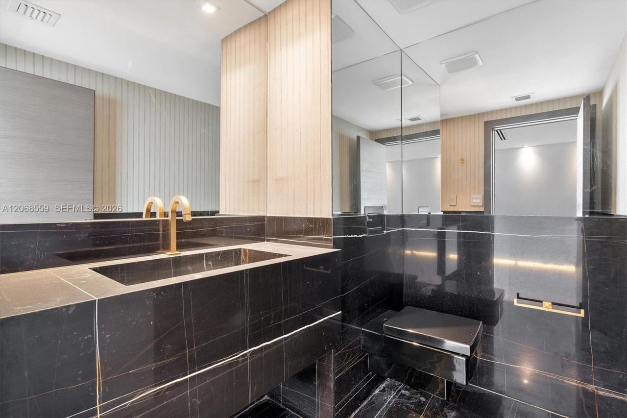 10155 Collins Ave, Unit 902, Bal Harbour, FL 33154 Photo