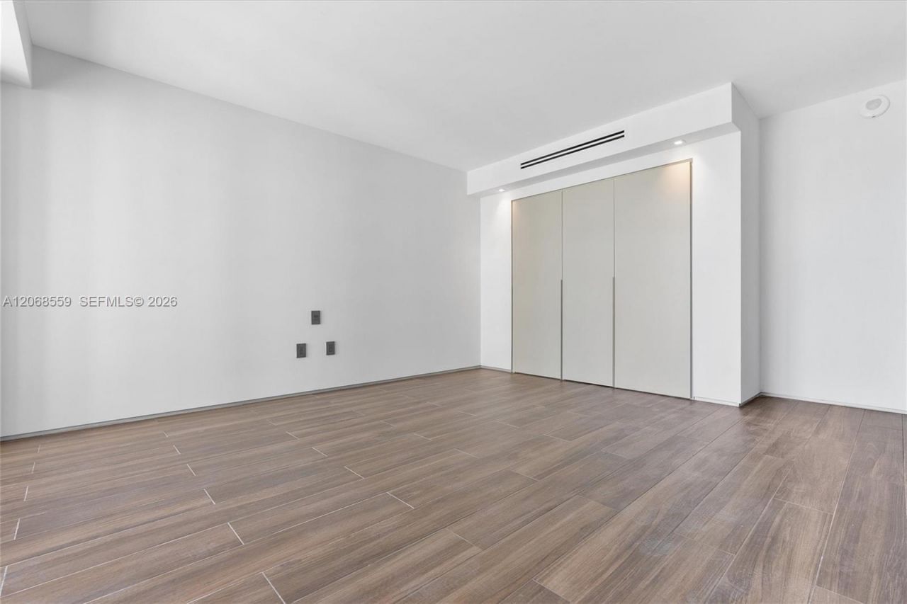 10155 Collins Ave, Unit 902, Bal Harbour, FL 33154 Photo
