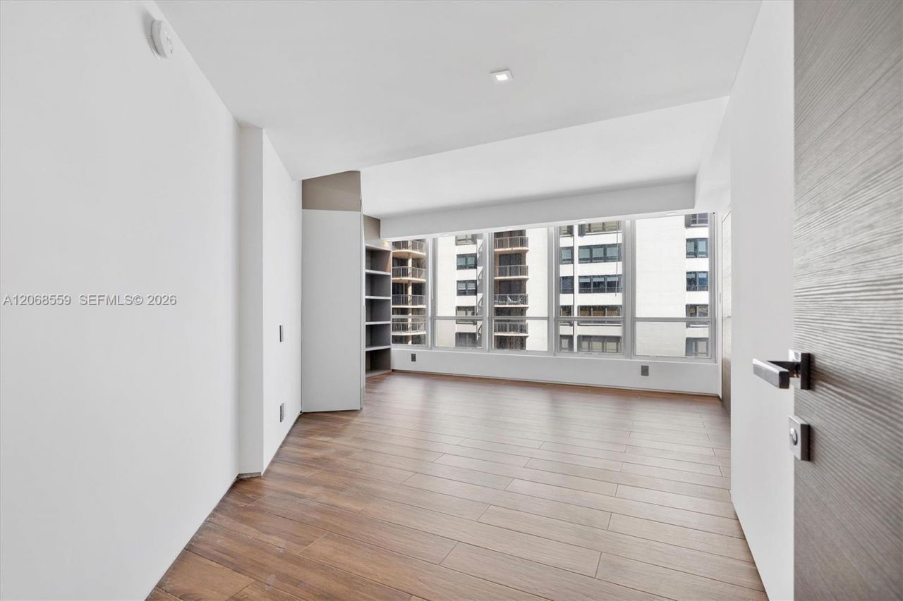 10155 Collins Ave, Unit 902, Bal Harbour, FL 33154 Photo
