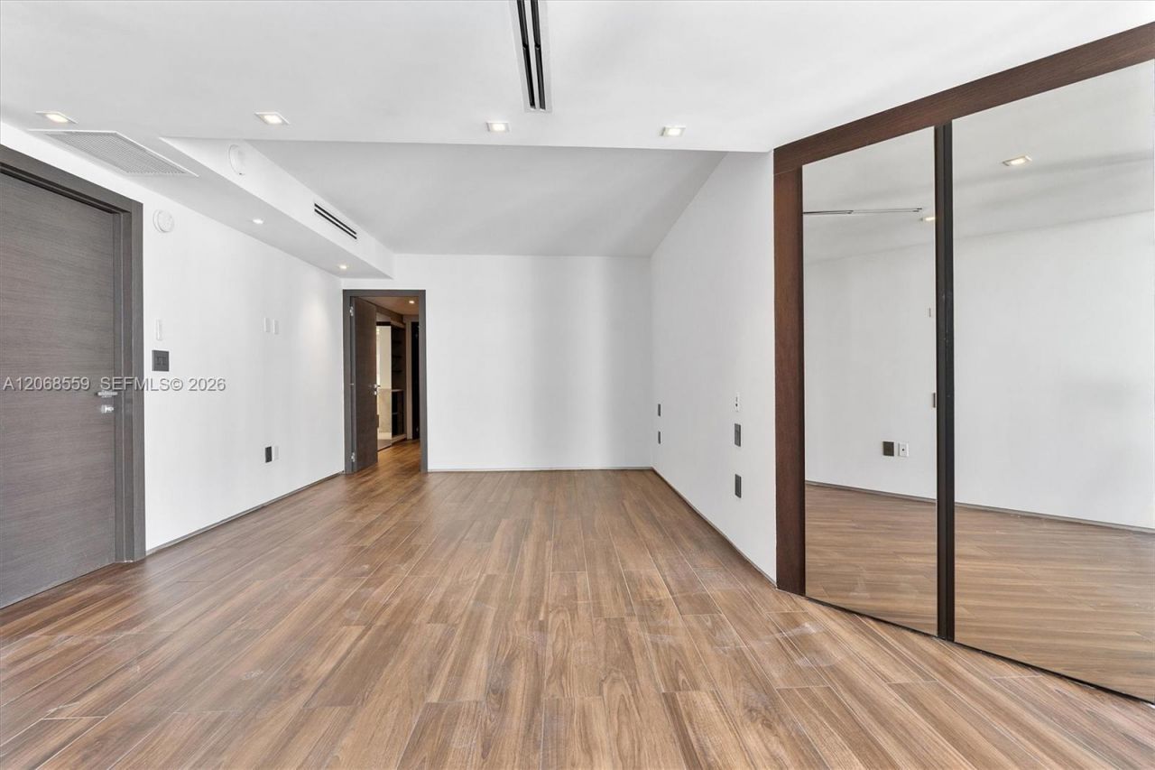 10155 Collins Ave, Unit 902, Bal Harbour, FL 33154 Photo