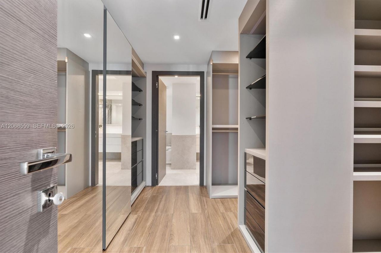 10155 Collins Ave, Unit 902, Bal Harbour, FL 33154 Photo