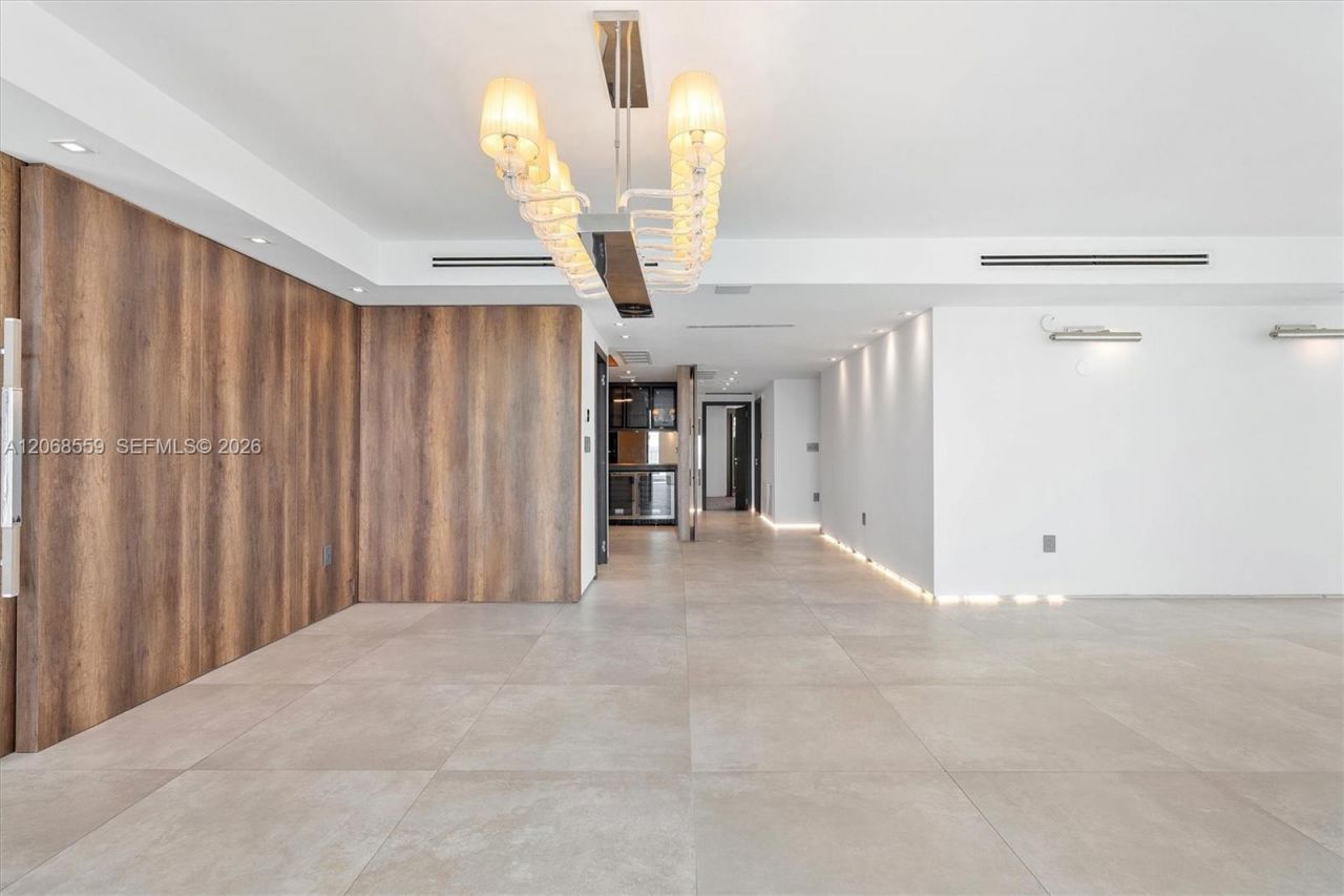 10155 Collins Ave, Unit 902, Bal Harbour, FL 33154 Photo