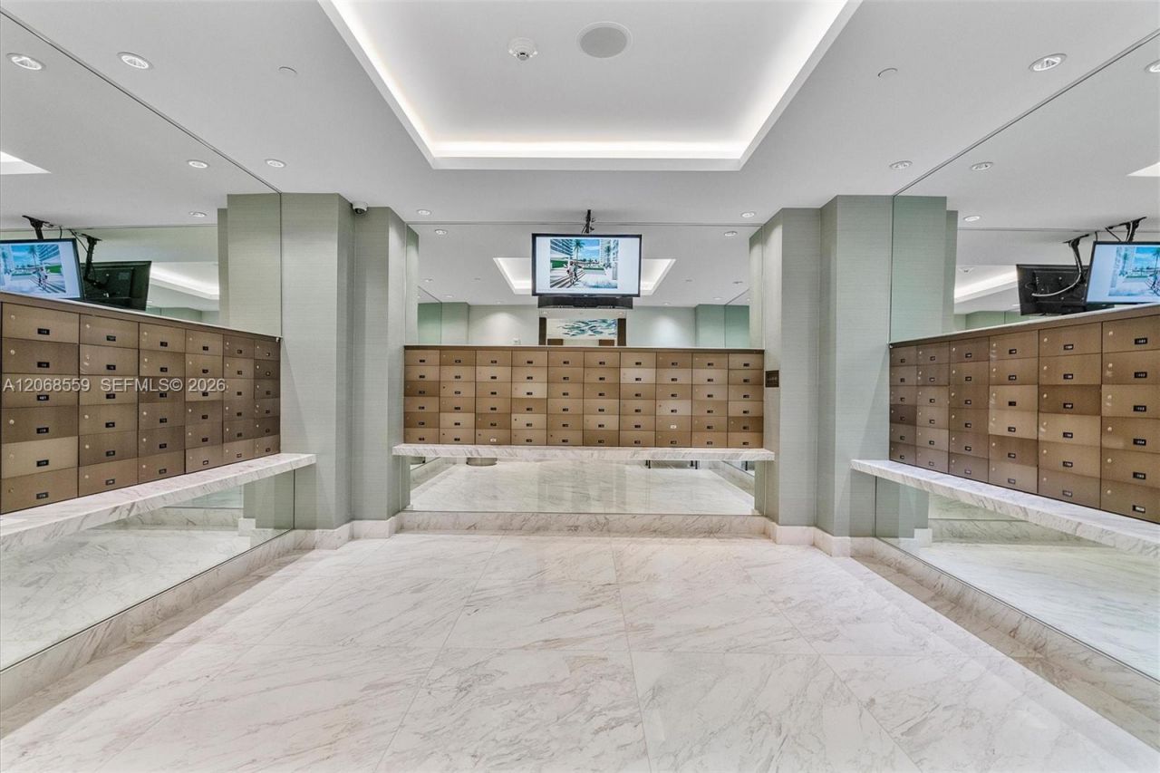 10155 Collins Ave, Unit 902, Bal Harbour, FL 33154 Photo