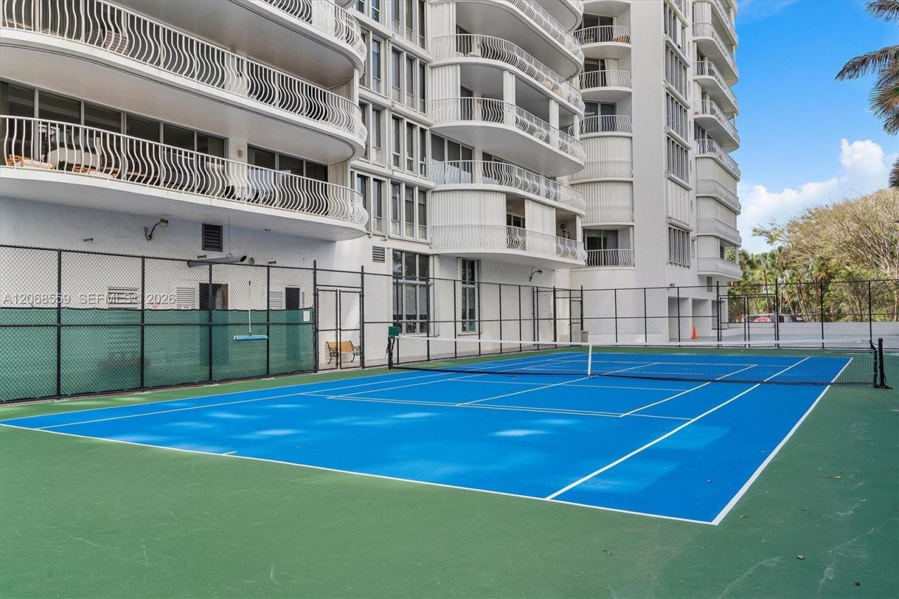 10155 Collins Ave, Unit 902, Bal Harbour, FL 33154 Photo