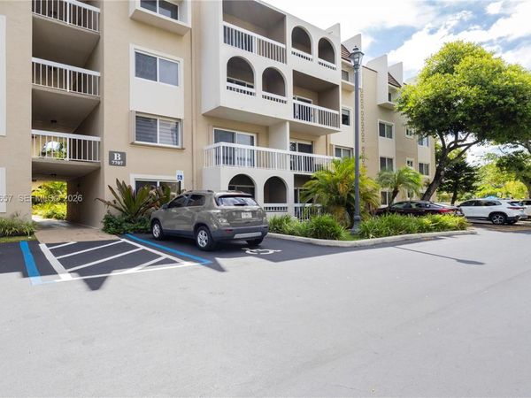 7707 Camino Real, Unit B-209, Miami, FL 33143