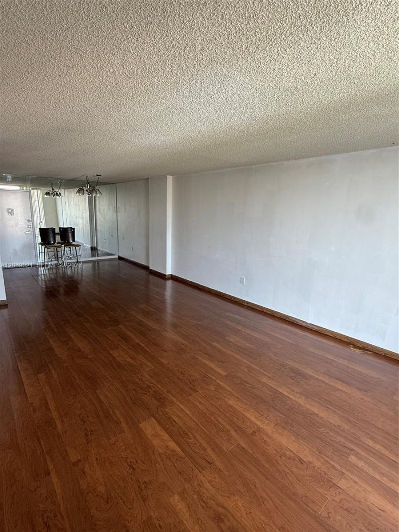 2801 NE 183rd St, Unit 1914W, Aventura, FL 33160 Photo