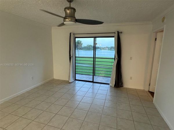 14873 SW 104th St, Unit 6-204, Miami, FL 33196
