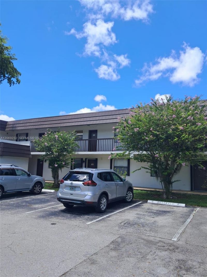 14873 SW 104th St , Unit 6-204, Miami, FL 33196 Photo