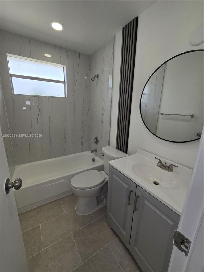 10375 N Kendall Dr, Unit J7, Miami, FL 33176 Photo