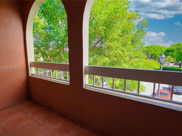 7910 Camino Real , Unit 314, Miami, FL 33143