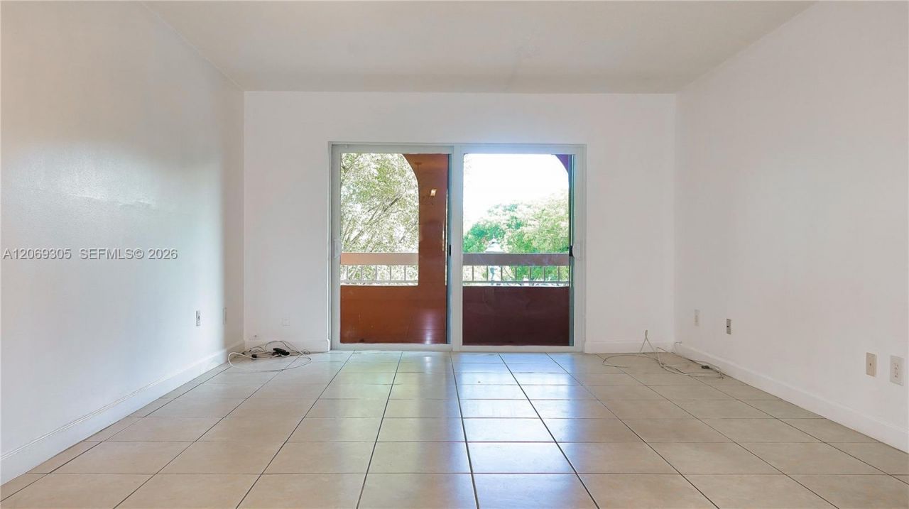 7910 Camino Real, Unit 314, Miami, FL 33143 Photo