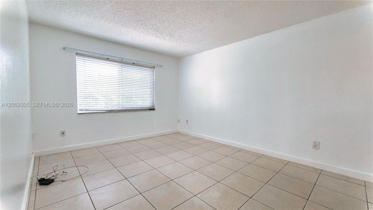 7910 Camino Real, Unit 314, Miami, FL 33143 Photo