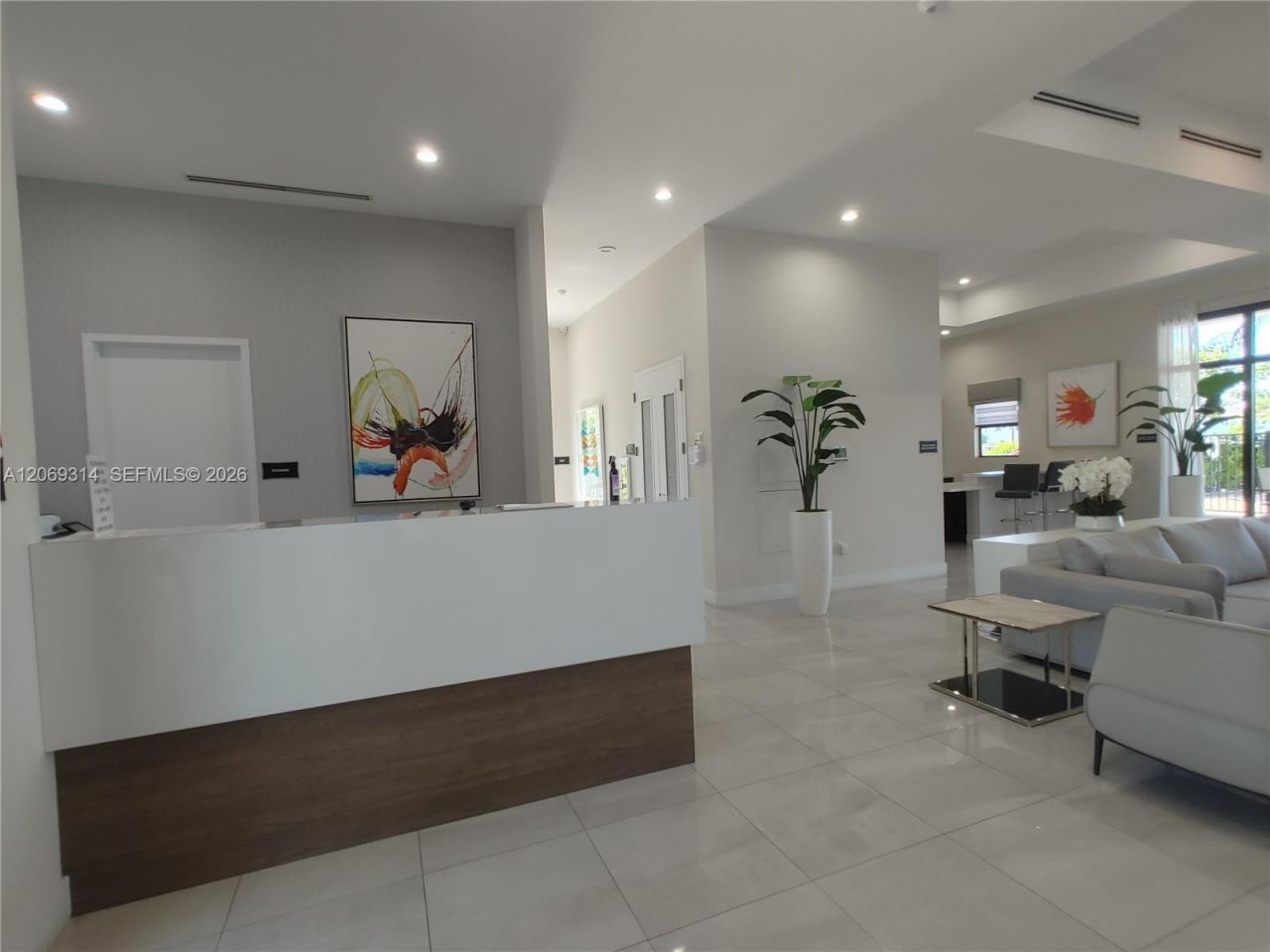 388 NE 208th Ter , Miami, FL 33179 Photo