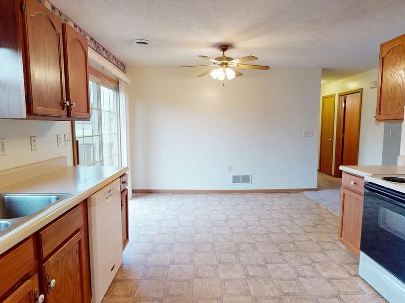12 Ridgewood, Willard, OH 44890 Photo 13