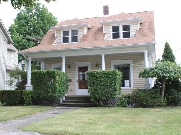 131 Ashford Avenue, Bellevue, OH 44811