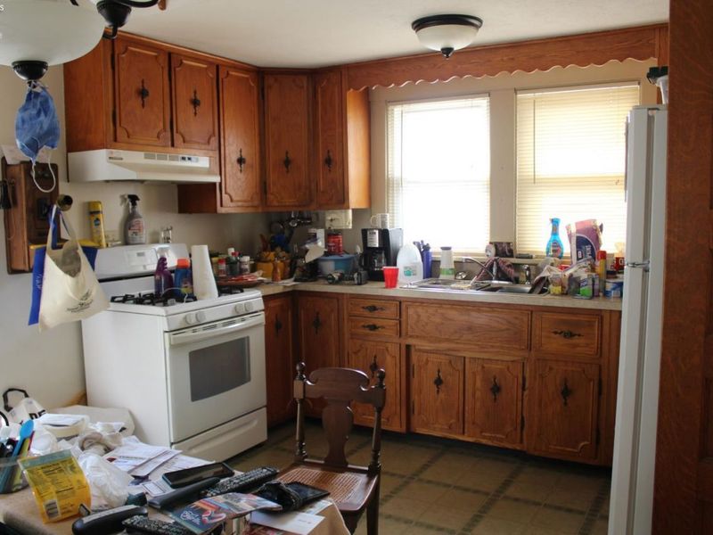 131 Ashford Avenue, Bellevue, OH 44811 Photo 9