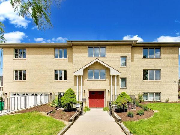 920 N Northwest Highway , Unit 2, Park Ridge, IL 60068