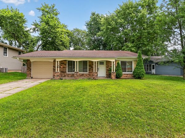 140 Tamarack Drive , Bolingbrook, IL 60440