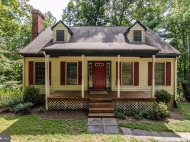 45 KNIGHTS WAY, MONTROSS, VA 22520
