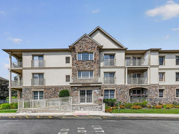28 N De Baun Avenue , Unit 308, Suffern, NY 10901