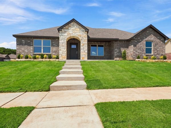 1950 S Stephanie Street , Sapulpa, OK 74066