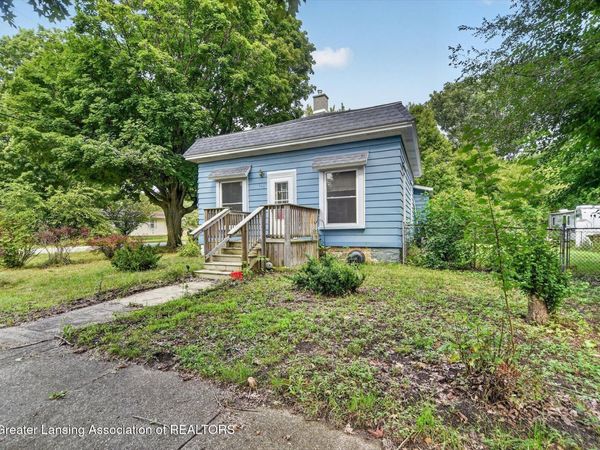 450 Minerva Street, Eaton Rapids, MI 48827