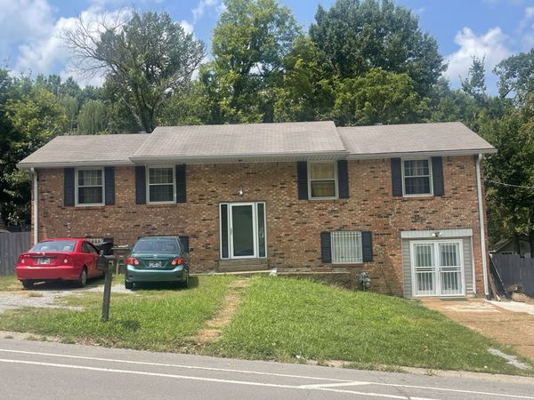 5137 Amalie Dr , Nashville, TN 37211