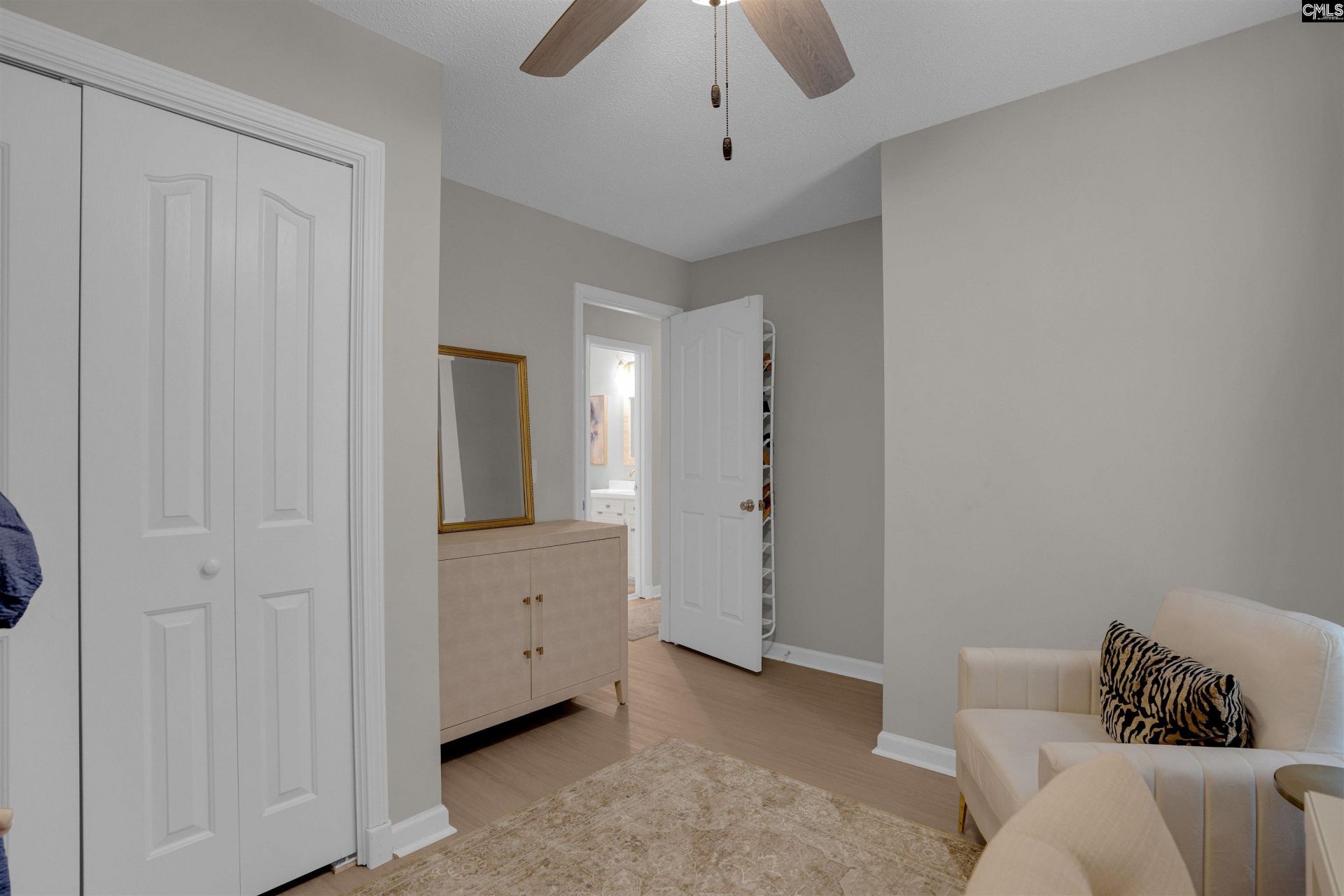 225 Mossborough Drive  Photo 26