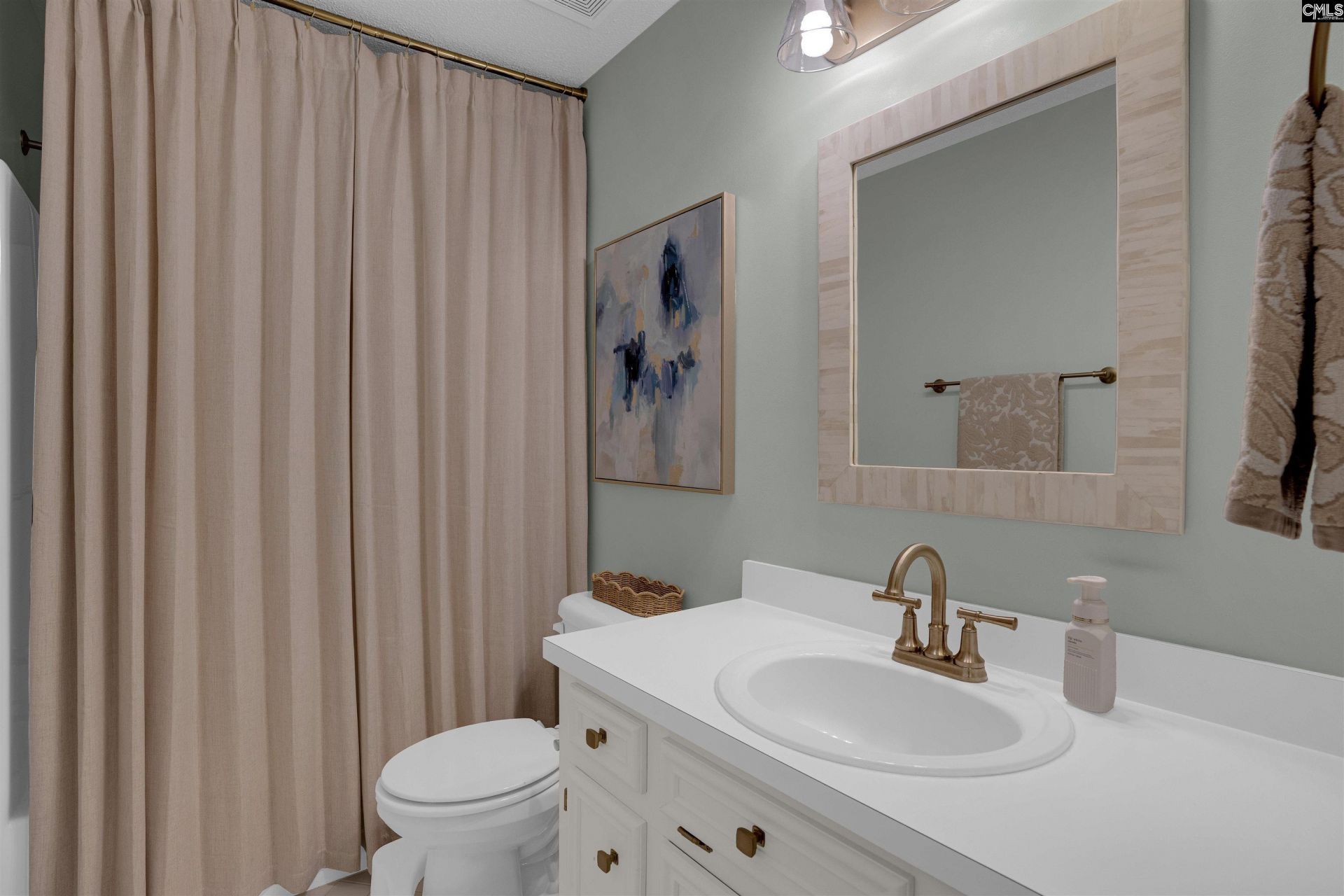 225 Mossborough Drive  Photo 27
