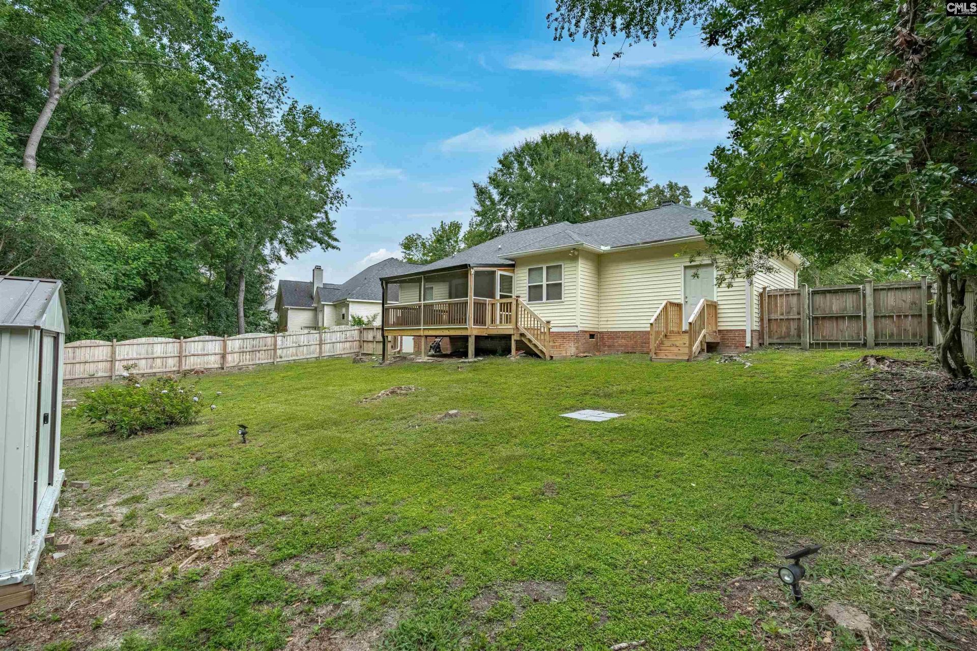 225 Mossborough Drive  Photo 32