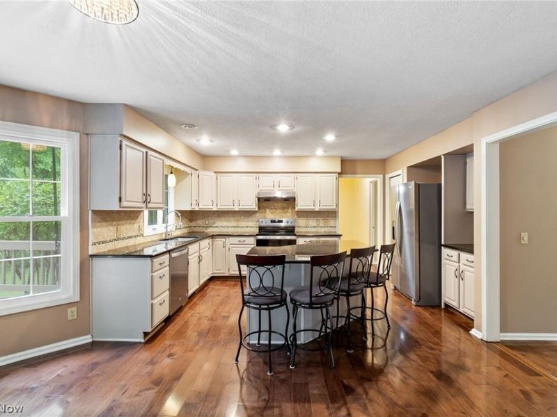 5825 Nicholson Drive, Hudson, OH 44236 Photo 5
