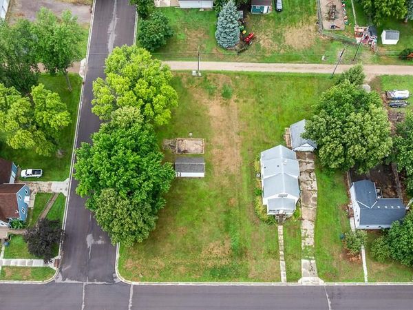 702 Oscar Avenue N, Canby, MN 56220
