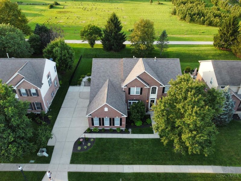 1168 Autumn Run Drive, Hamilton Township, OH 45039 Photo 4