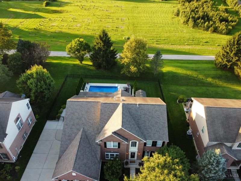 1168 Autumn Run Drive, Hamilton Township, OH 45039 Photo 5