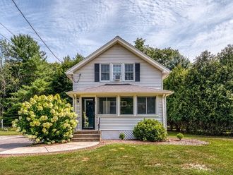 85 Lincoln Rd Walpole, MA 02081