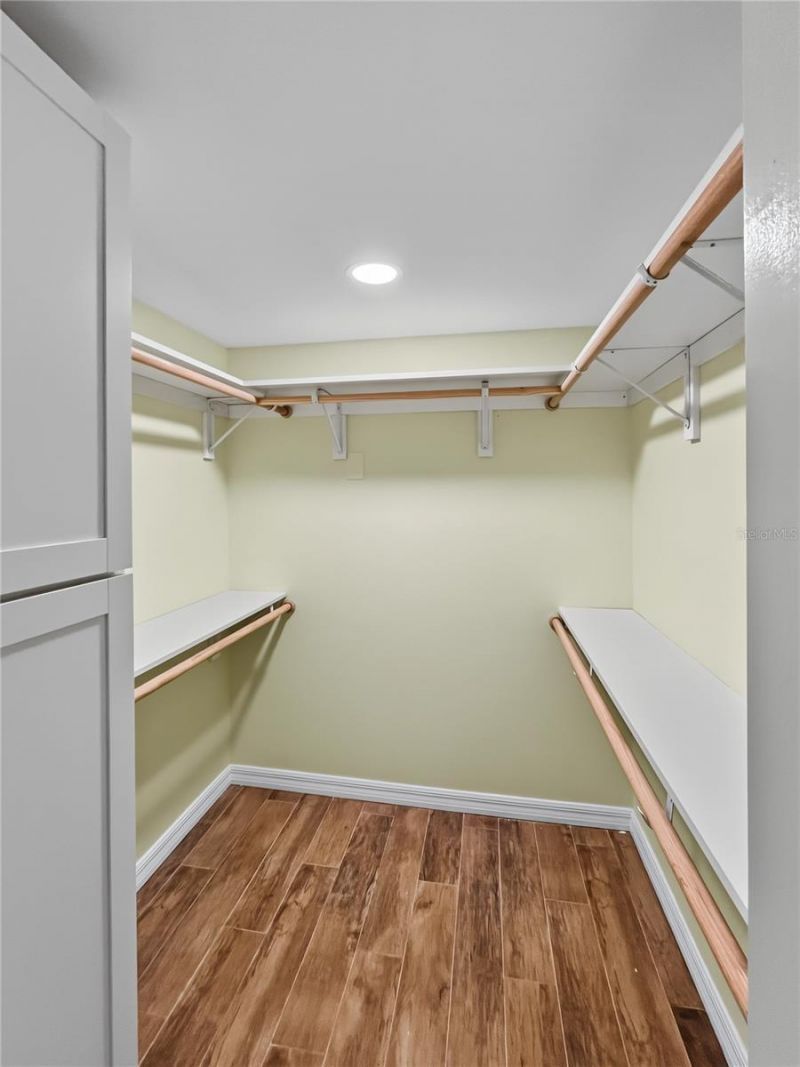 6470 Hollywood Boulevard, Unit 104, Sarasota, FL 34231 Photo